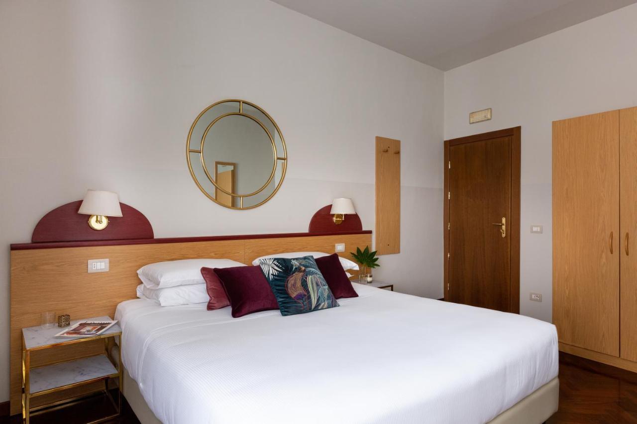 Aramis Deluxe Rooms Florenz Exterior foto
