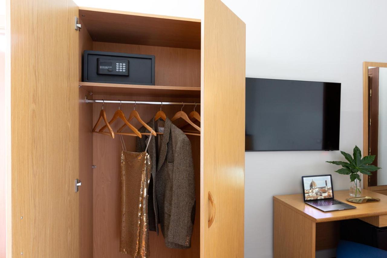 Aramis Deluxe Rooms Florenz Exterior foto