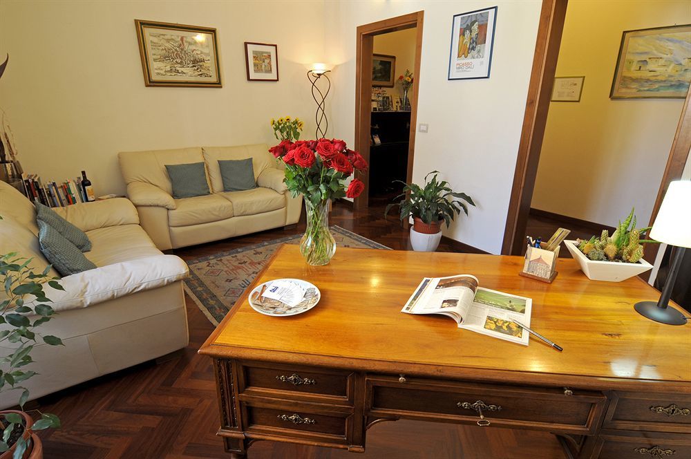 Aramis Deluxe Rooms Florenz Exterior foto